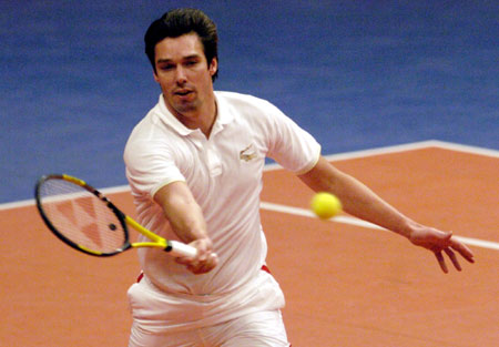 这份为期两 这份为期两